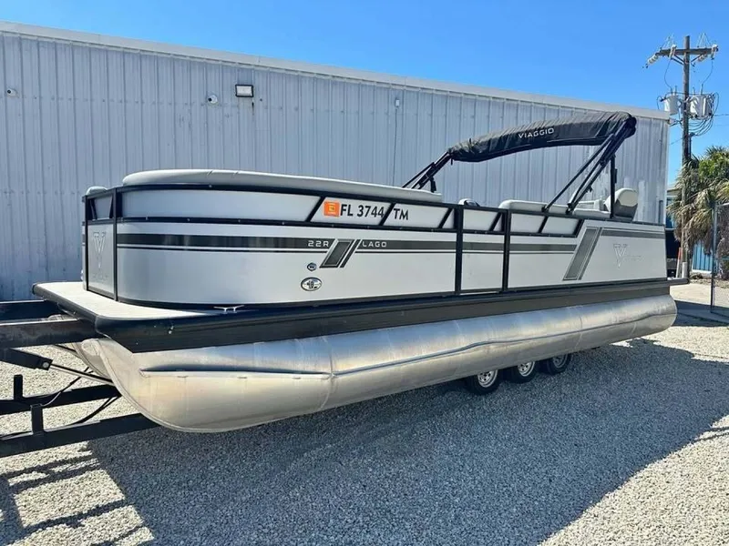 The Image of Custom Viaggio Lago X-R 22 2023 - 6053005