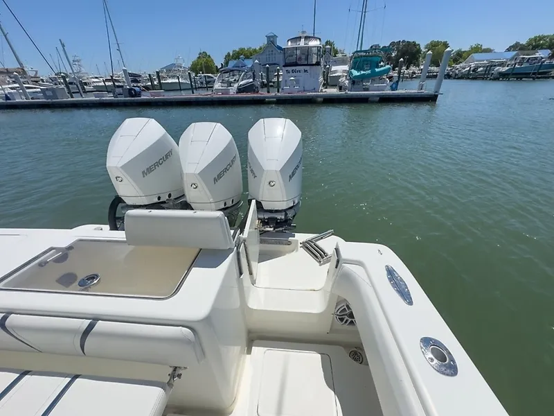 Slide: The Image of 0005670615 - 6053095