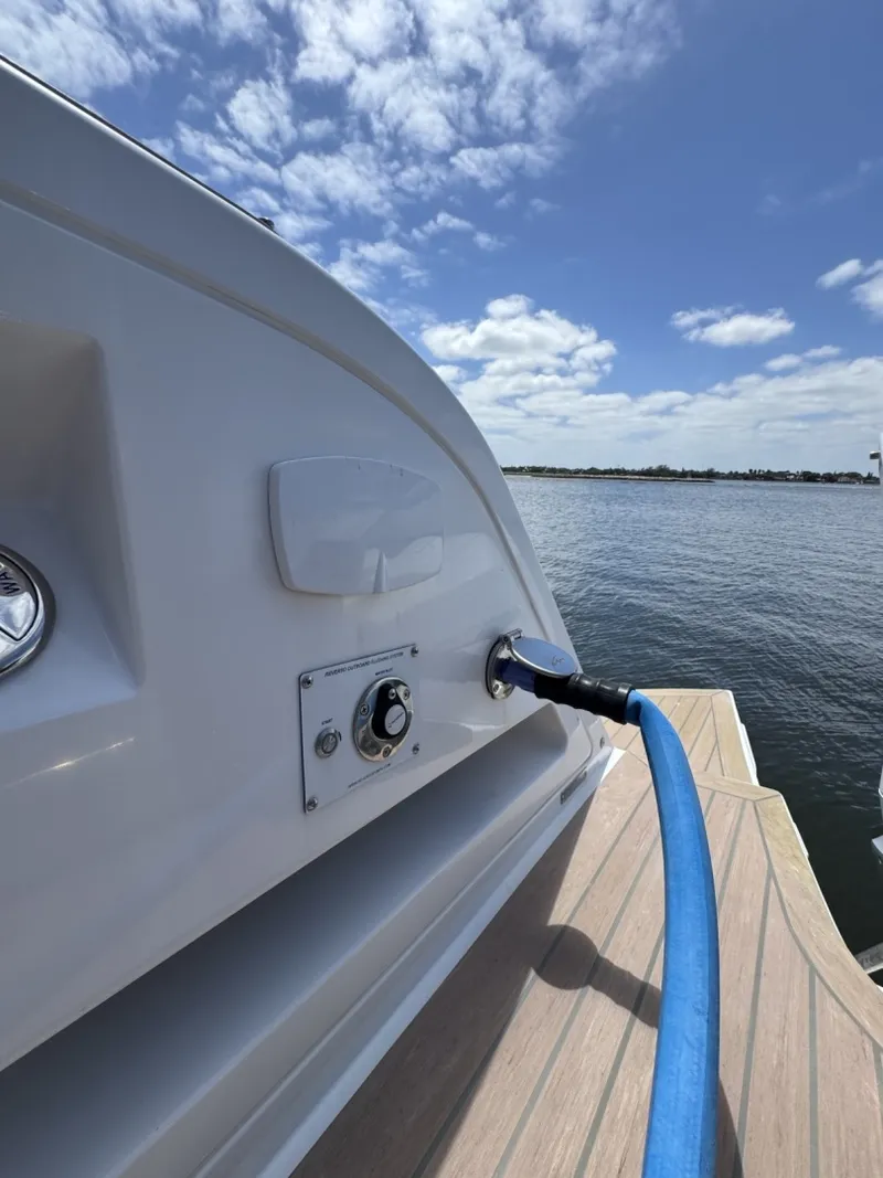 Slide: The Image of Pardo 38 2023 - 6053167