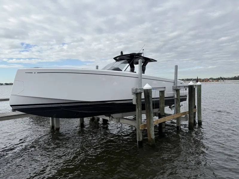 Slide: The Image of Pardo 38 2023 - 6053174