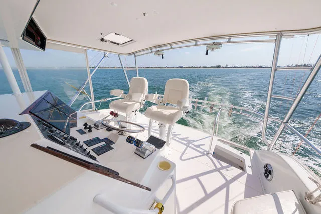 Slide: The Image of Viking 55 Convertible 2000 - 153