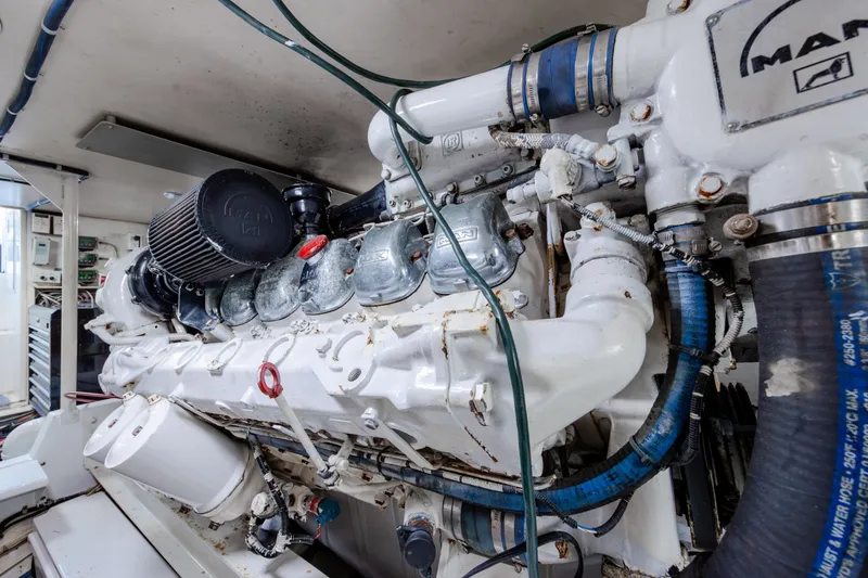 Slide: The Image of Viking 55 Convertible 2000 - 6053206