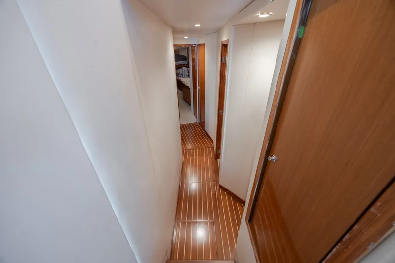 Slide: The Image of Viking 55 Convertible 2000 - 6053217