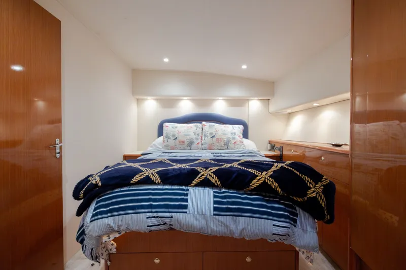 Slide: The Image of Viking 55 Convertible 2000 - 6053234