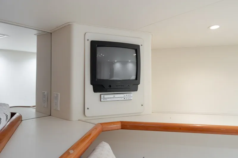 Slide: The Image of Viking 55 Convertible 2000 - 6053251