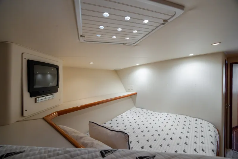 Slide: The Image of Viking 55 Convertible 2000 - 6053252