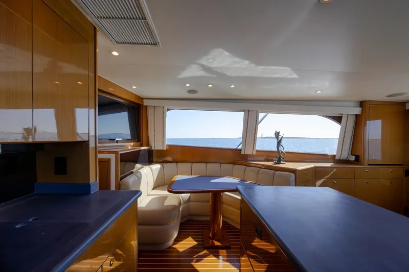 Slide: The Image of Viking 55 Convertible 2000 - 6053271