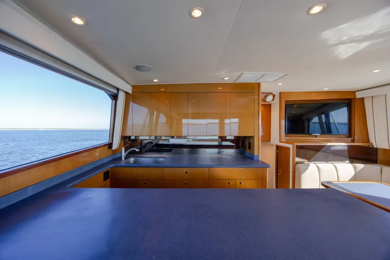 Slide: The Image of Viking 55 Convertible 2000 - 6053275