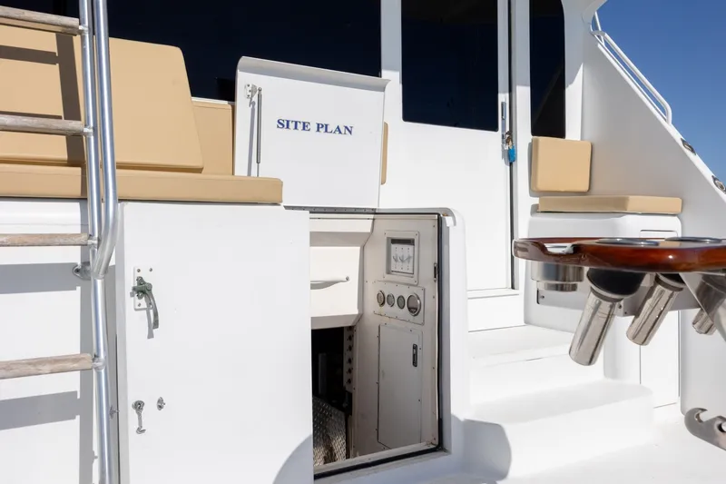 Slide: The Image of Viking 55 Convertible 2000 - 6053294