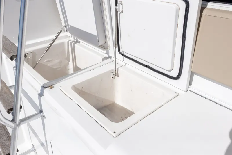 Slide: The Image of Viking 55 Convertible 2000 - 6053298