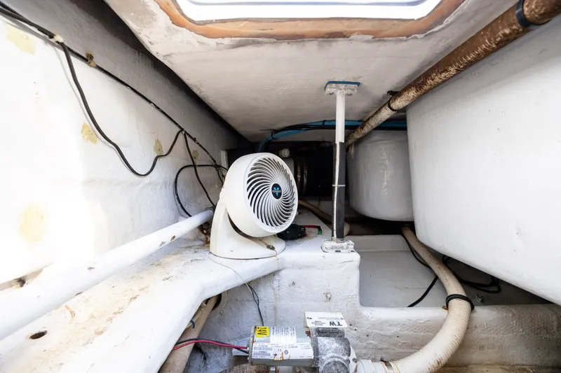 Slide: The Image of Viking 55 Convertible 2000 - 6053305