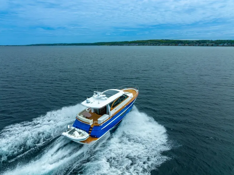 Slide: The Image of Burger 48 CUSTOM 2019 - 6053467