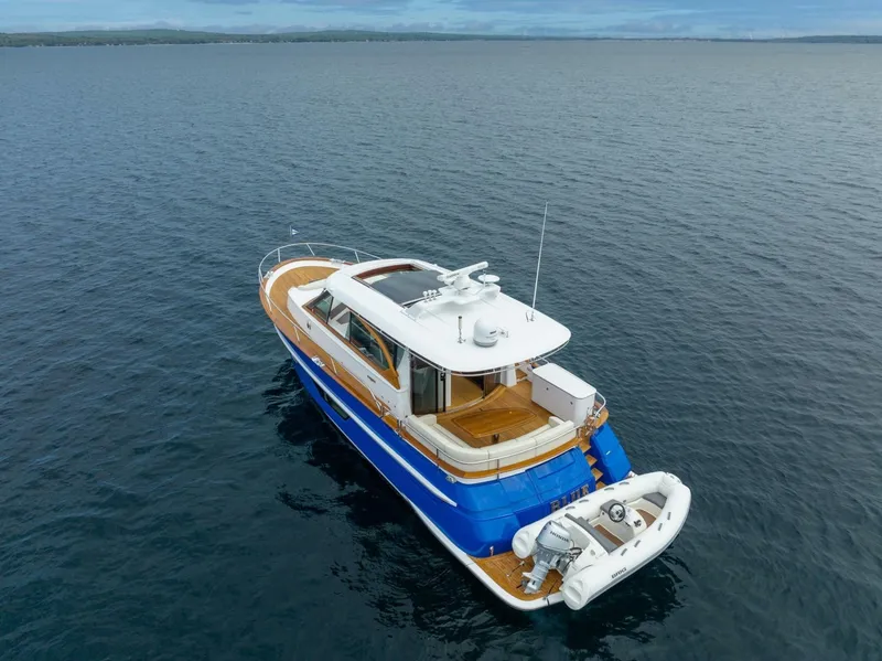 Slide: The Image of Burger 48 CUSTOM 2019 - 6053451