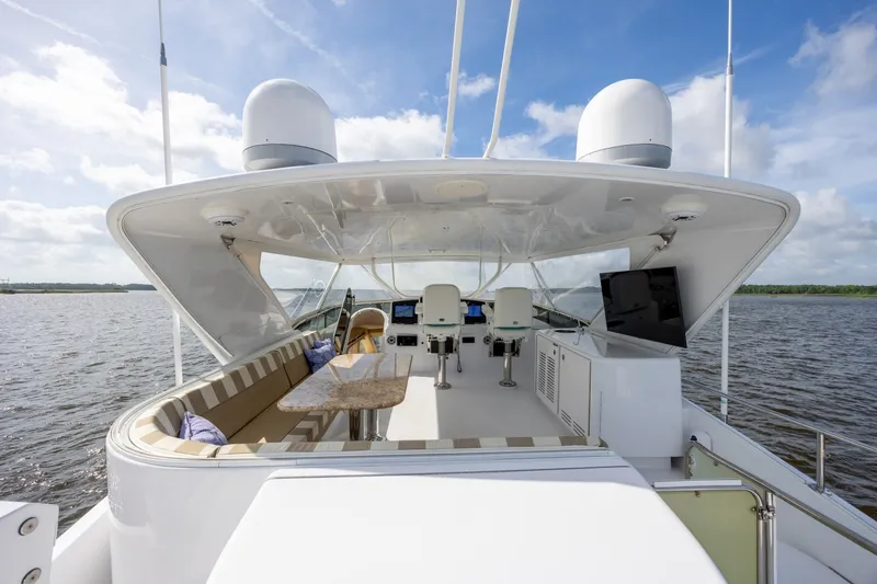 Slide: The Image of Hatteras Motor Yacht 2008 - 6224261