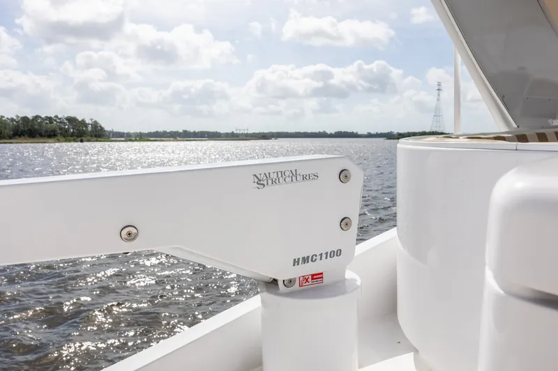 Slide: The Image of Hatteras Motor Yacht 2008 - 6224264