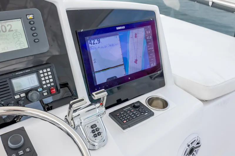 Slide: The Image of Hatteras Motor Yacht 2008 - 6224275