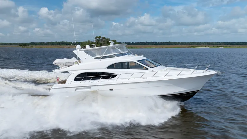 Slide: The Image of Hatteras Motor Yacht 2008 - 6224313