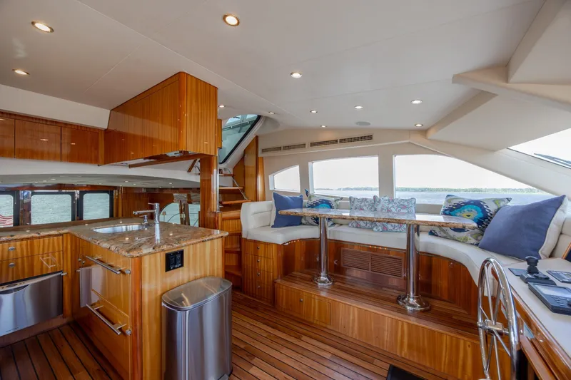 Slide: The Image of Hatteras Motor Yacht 2008 - 6224248