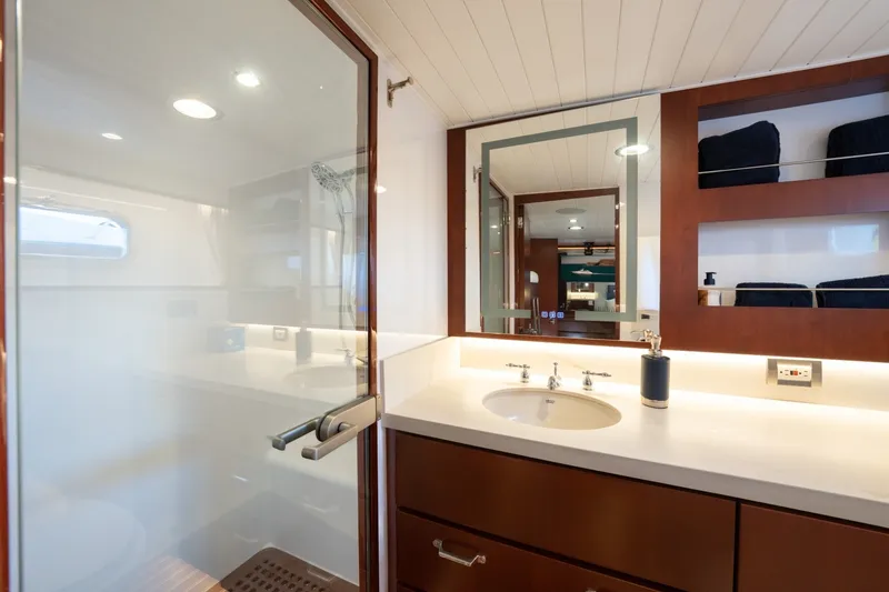 Slide: The Image of Feadship 101 1971 - 6420383