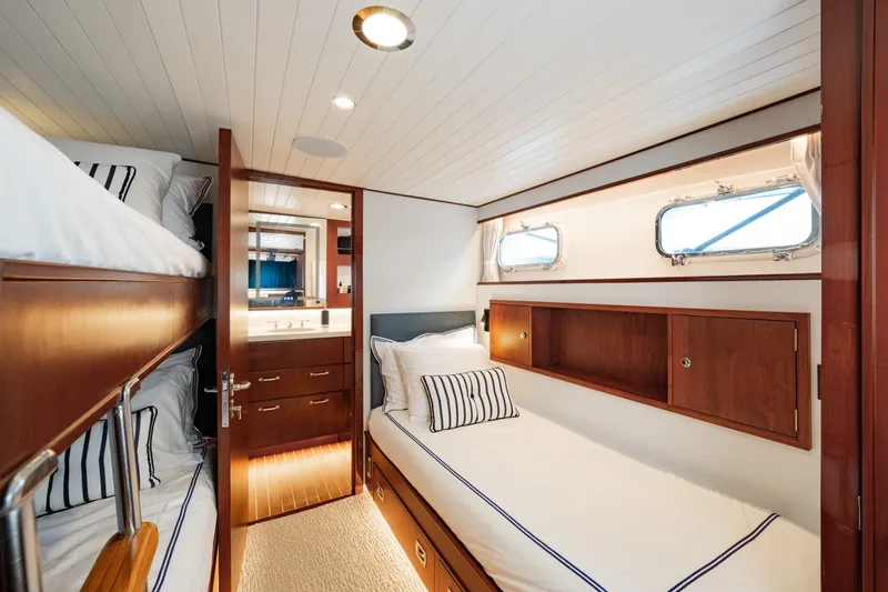 Slide: The Image of Feadship 101 1971 - 6420386