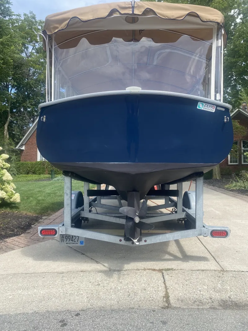 Slide: The Image of Duffy 18 Snug Harbor 2021 - 6054197