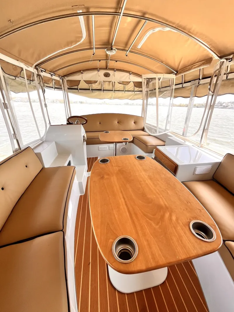 Slide: The Image of Duffy 18 Snug Harbor 2021 - 6054202