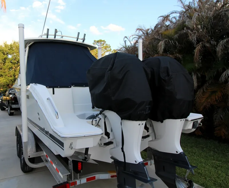 Slide: The Image of Pursuit DC 266 2019 - 6065318