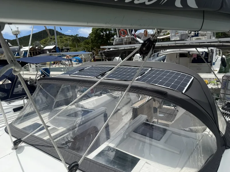 Slide: The Image of Hanse 415 2013 - 6067019