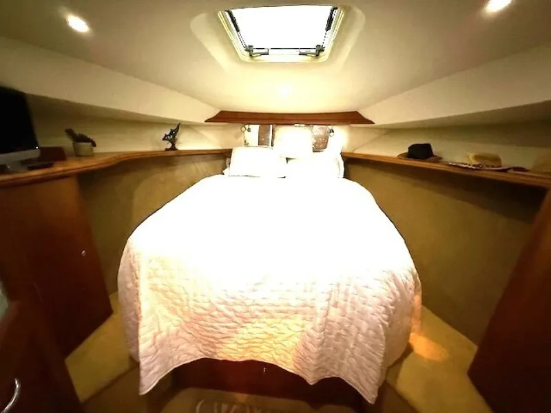 Slide: The Image of Silverton 42 Convertible 2001 - 6054657