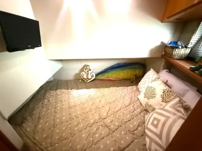 Slide: The Image of Silverton 42 Convertible 2001 - 6054667