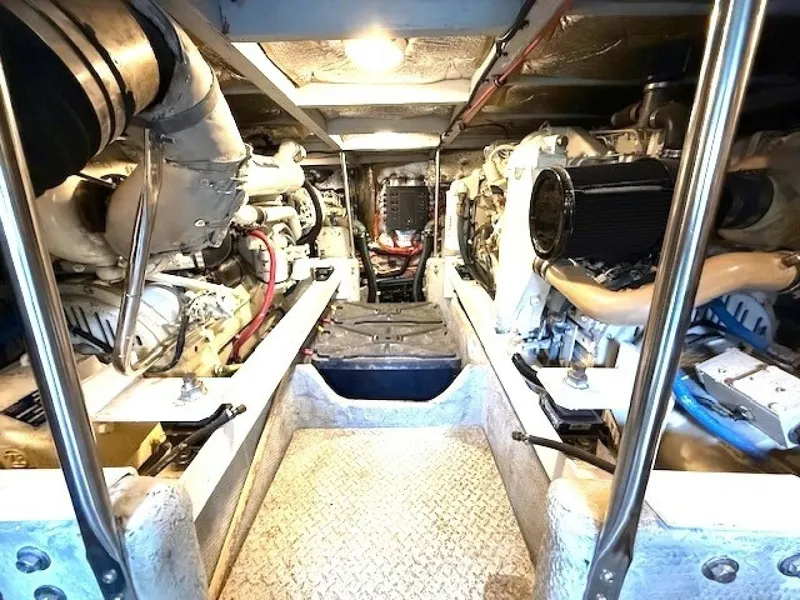 Slide: The Image of Silverton 42 Convertible 2001 - 6054689