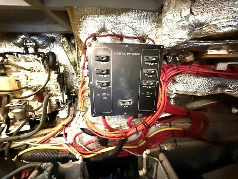 Slide: The Image of Silverton 42 Convertible 2001 - 6054691