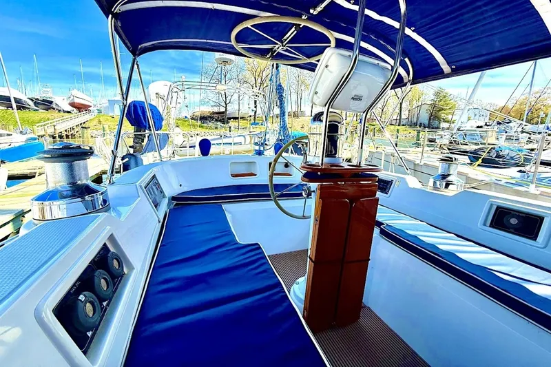 Slide: The Image of Hylas 49 1998 - 6054794