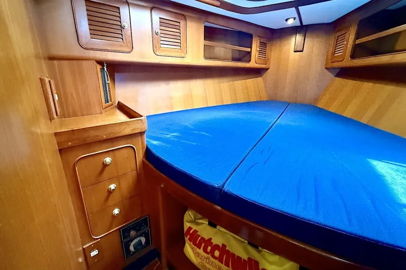 Slide: The Image of Hylas 49 1998 - 6054808