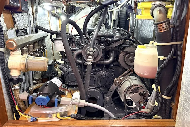 Slide: The Image of Hylas 49 1998 - 6054810