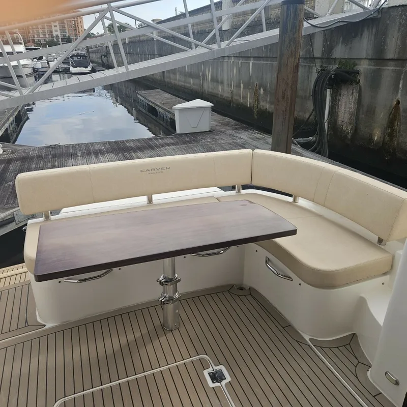 Slide: The Image of Carver Yachts C37  Coupe 2020 - 6054872