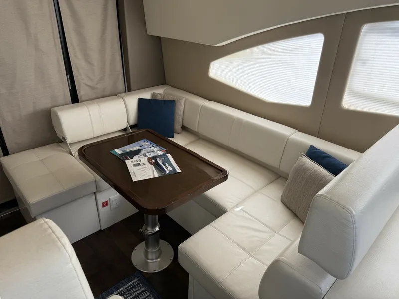 Slide: The Image of Carver Yachts C37 Coupe 2020 - 7767160