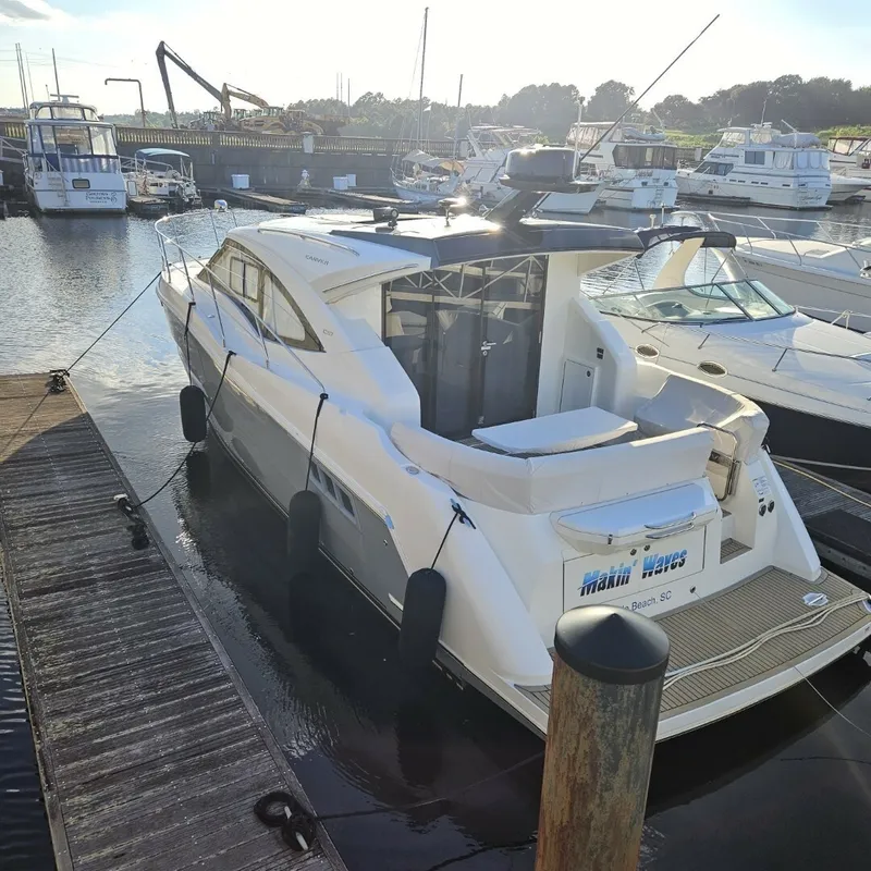 Slide: The Image of Carver Yachts C37  Coupe 2020 - 6054861