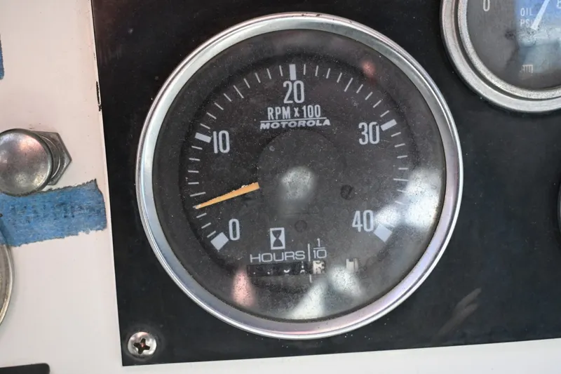 Slide: The Image of Tartan 37 1980 - 6055069