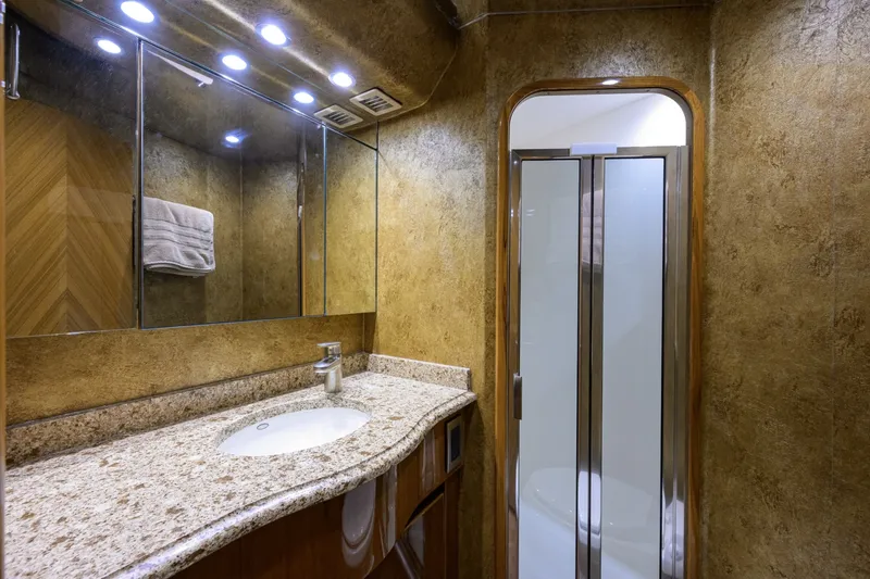 Slide: The Image of Viking 70 DESPERADO - Forward Guest Head 2014 Viking 70 Convertible DESPERADO - 6056778