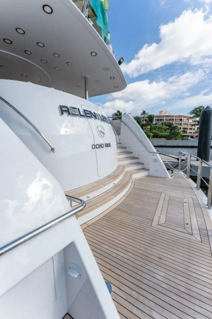 Slide: The Image of Westport 130 Motoryacht 2006 - 6056548