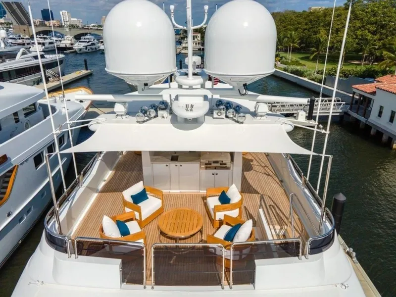 Slide: The Image of Westport 130 Motoryacht 2006 - 6056539