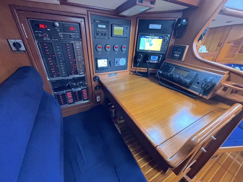 Slide: The Image of Hylas 49 2003 - 6057021