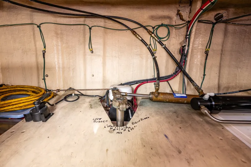 Slide: The Image of Nordic 42 1997 - 6056906