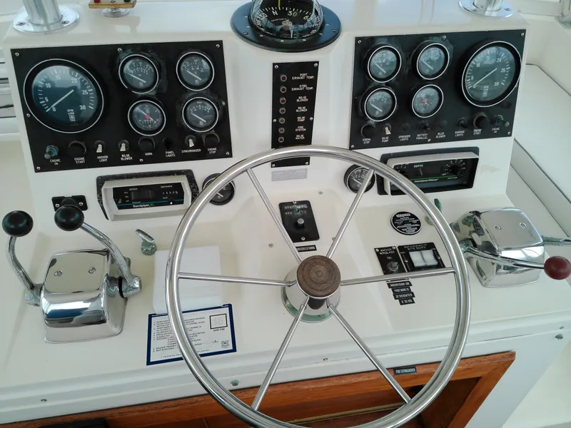 Slide: The Image of Viking 44 1986 - 6057058