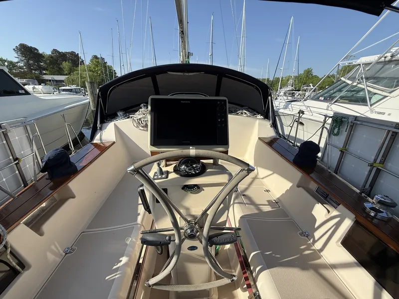 Slide: The Image of Island Packet 380 2003 - 6056986