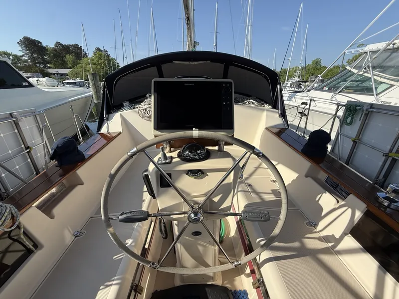 Slide: The Image of Island Packet 380 2003 - 6056984