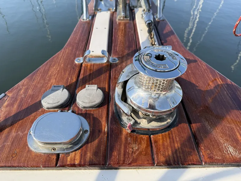 Slide: The Image of Island Packet 380 2003 - 6057005