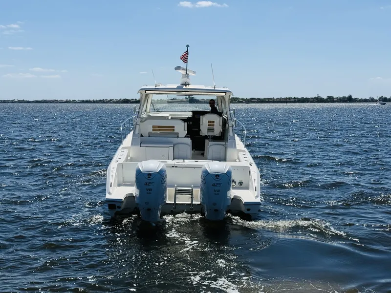 Slide: The Image of Pursuit OS 355 2021 - 6057220