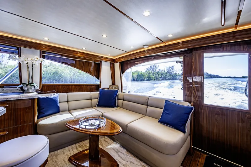 Slide: The Image of Viking 52C 2019 - 6061769